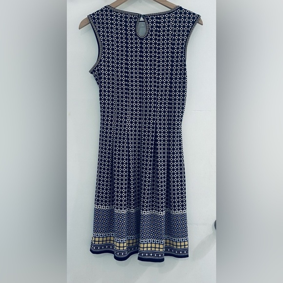 Max Studio NWT Geometric Sheath Midi Dress, Women’s Size Small, Pleated Skirt - Picture 2 of 16